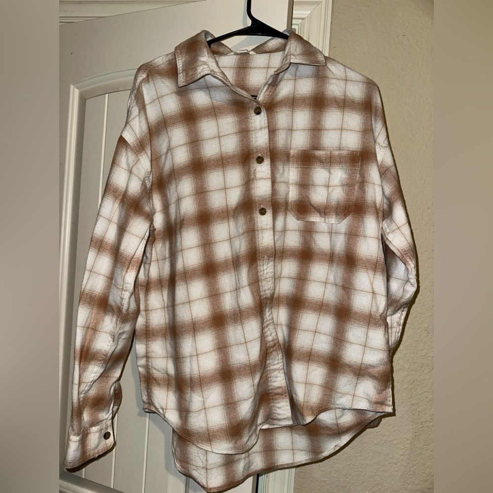 Aeropostale Tan and White Plaid Shirt